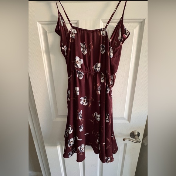 Xhilaration Burgundy Floral Midi Dress - Picture 3 of 5